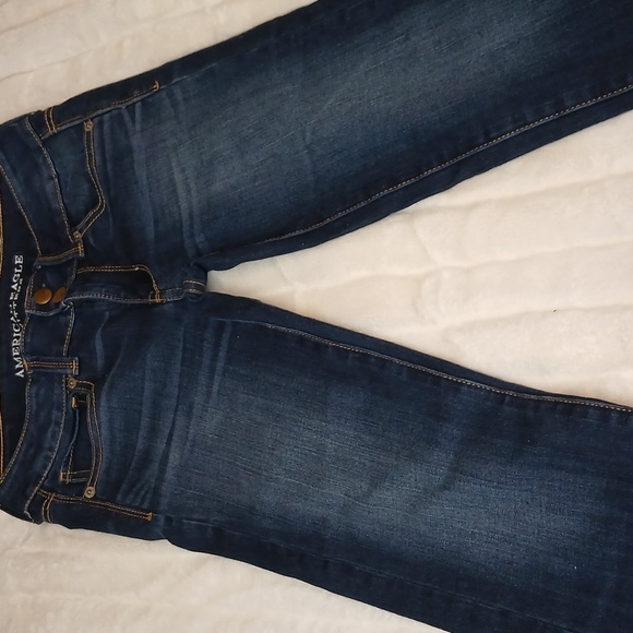 American Eagle Artist Crop Jeans Size 2 - Picture 9 of 12